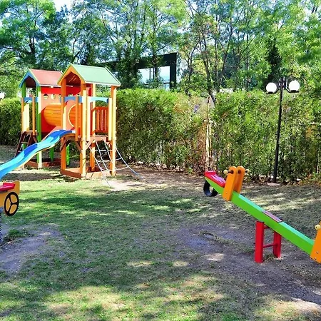 Apartment Paradise Park Golden Sands